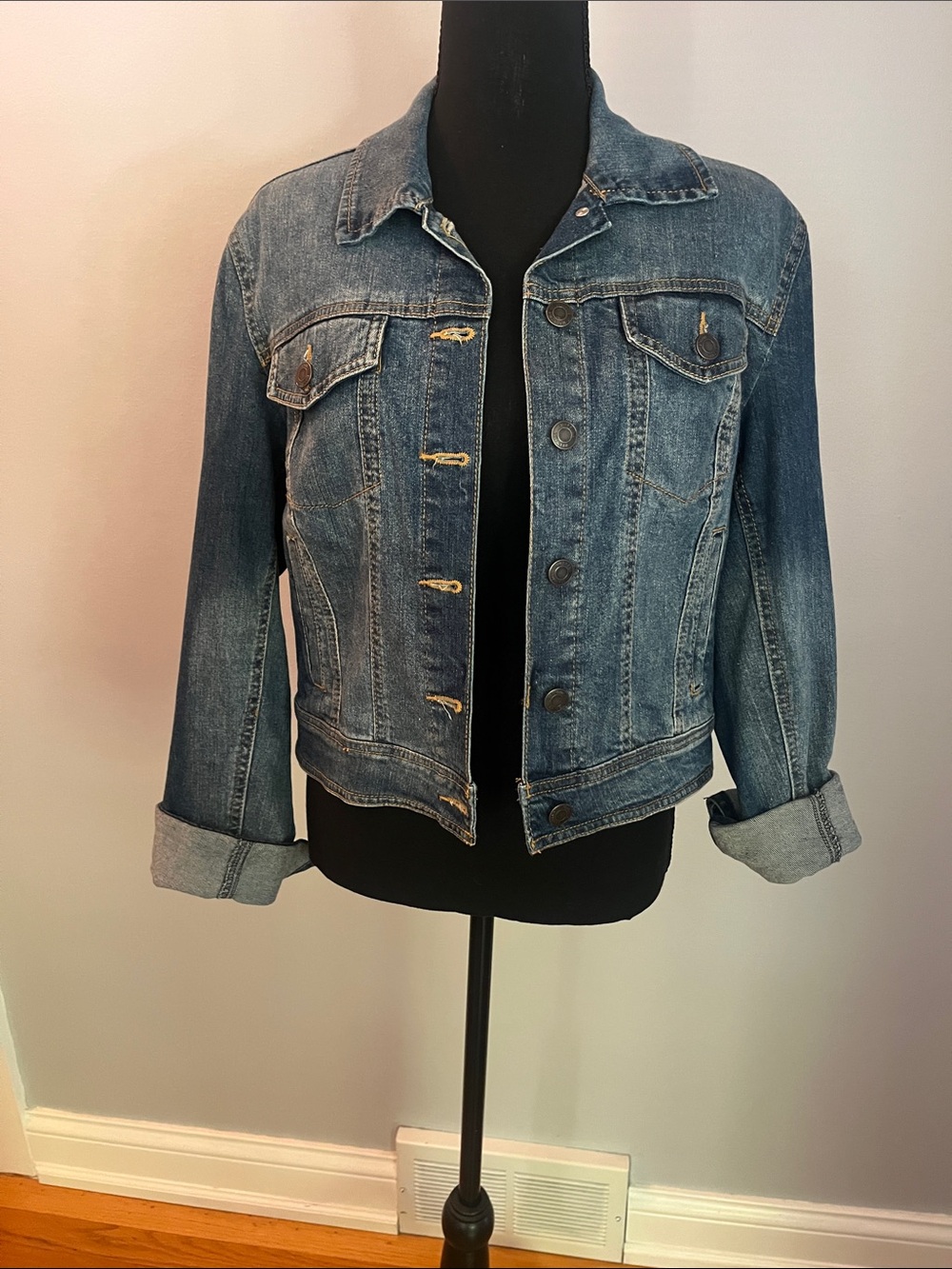 Mossimo Supply Co. Blue Denim Button-Up Jean Jacket
